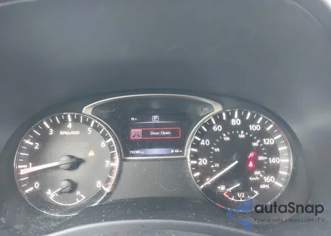 2016 Nissan Pathfinder S z USA, uszkodzony, nr VIN 5N1AR2MN9GC600452